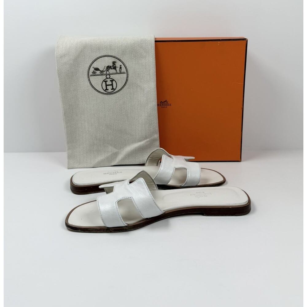 Size 6.5 - Hermes Oran White Leather Sandals - Picture 6 of 11